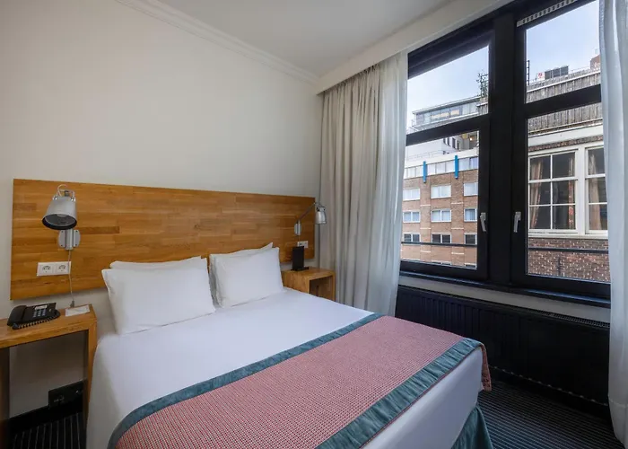 Catalonia Vondel Amsterdam